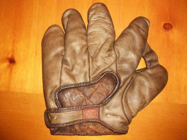 Spalding YMCA 1 Inch Web Back